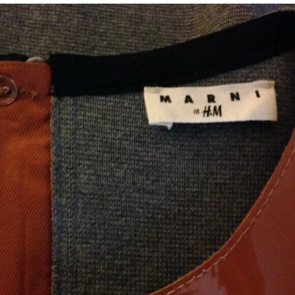 NWOT – Patent Crewneck Tee by Marni for H&M - Picture 7 of 8
